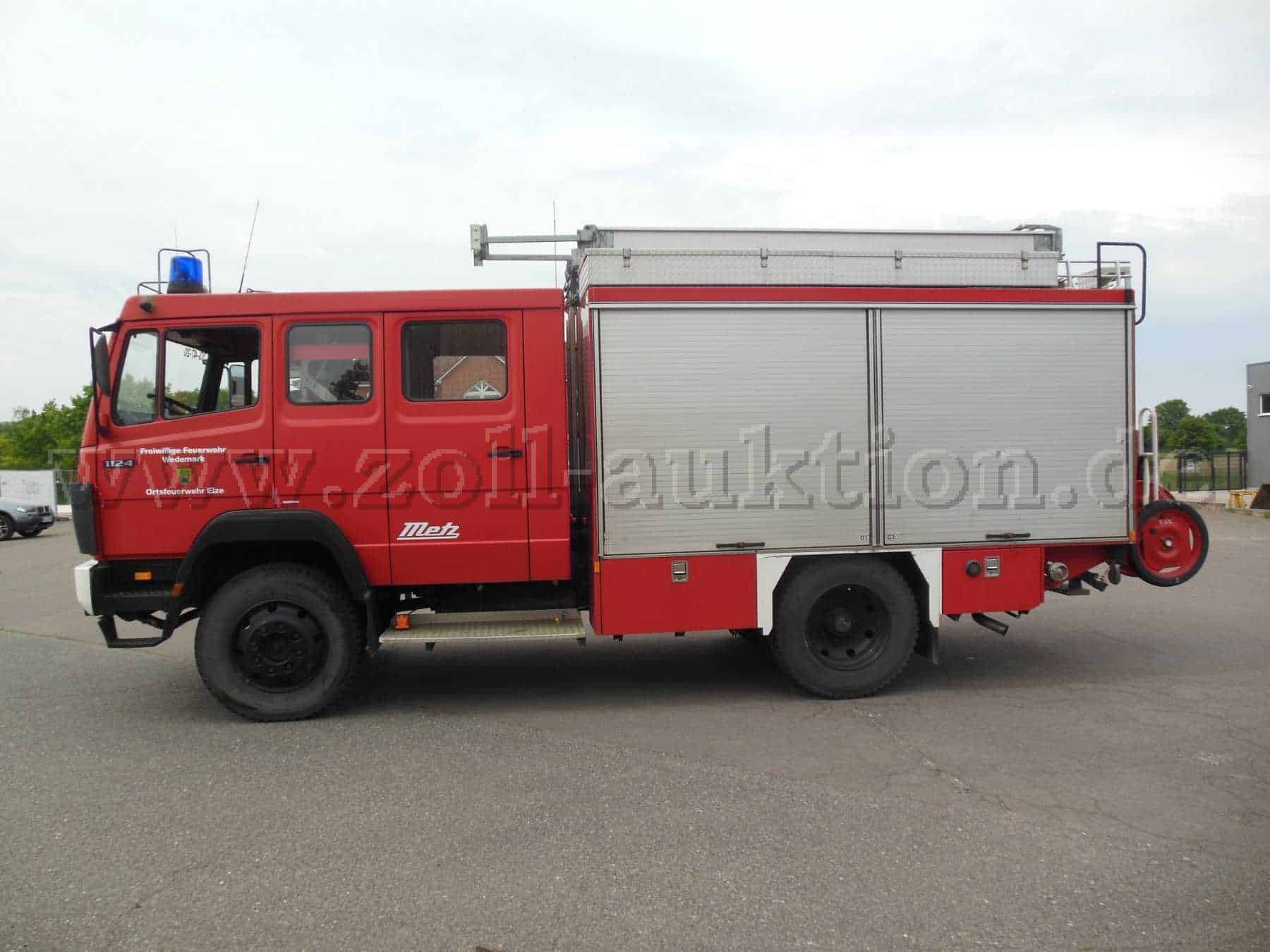  mercedes ln2 1124af expedition truck