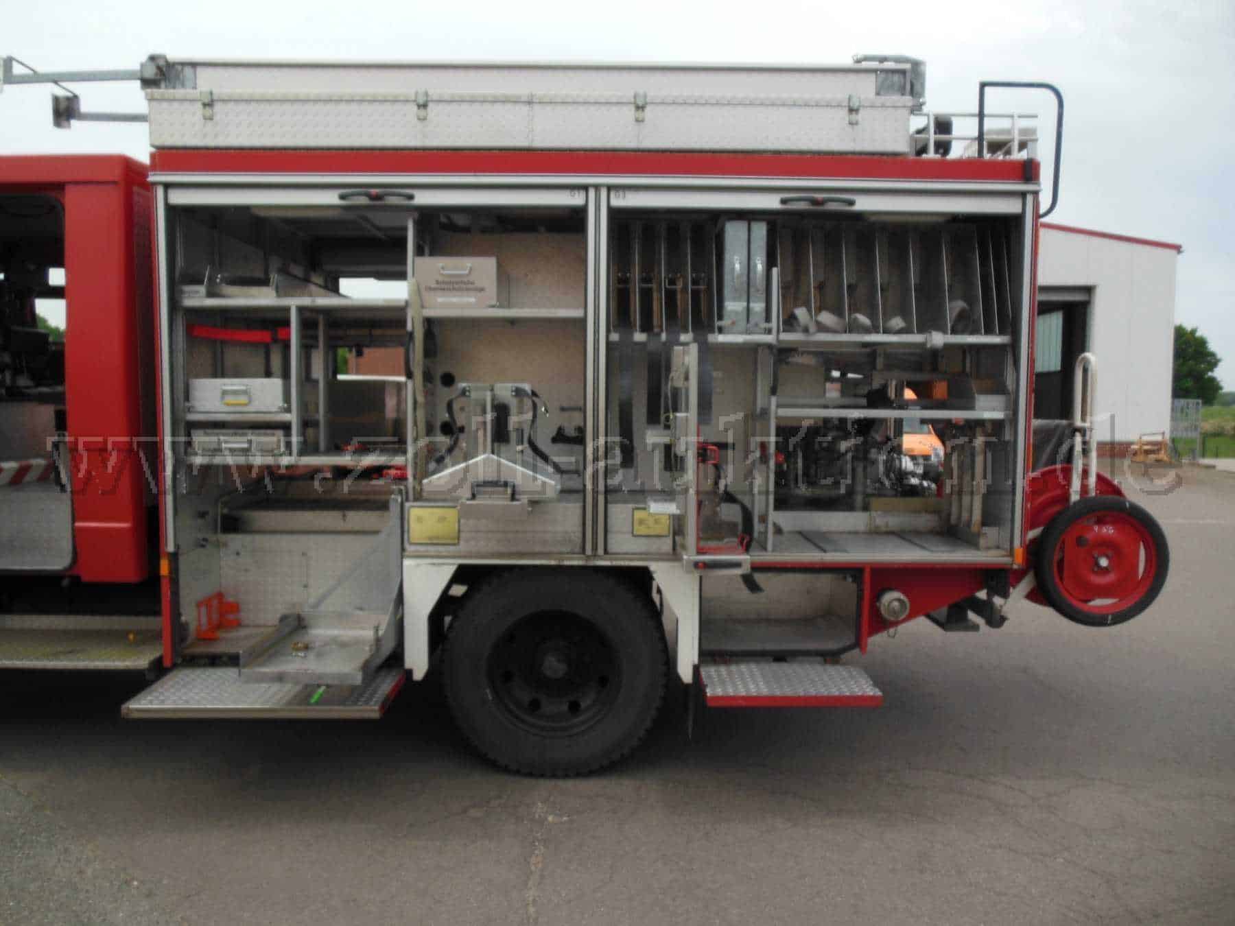  mercedes ln2 1124af expedition truck