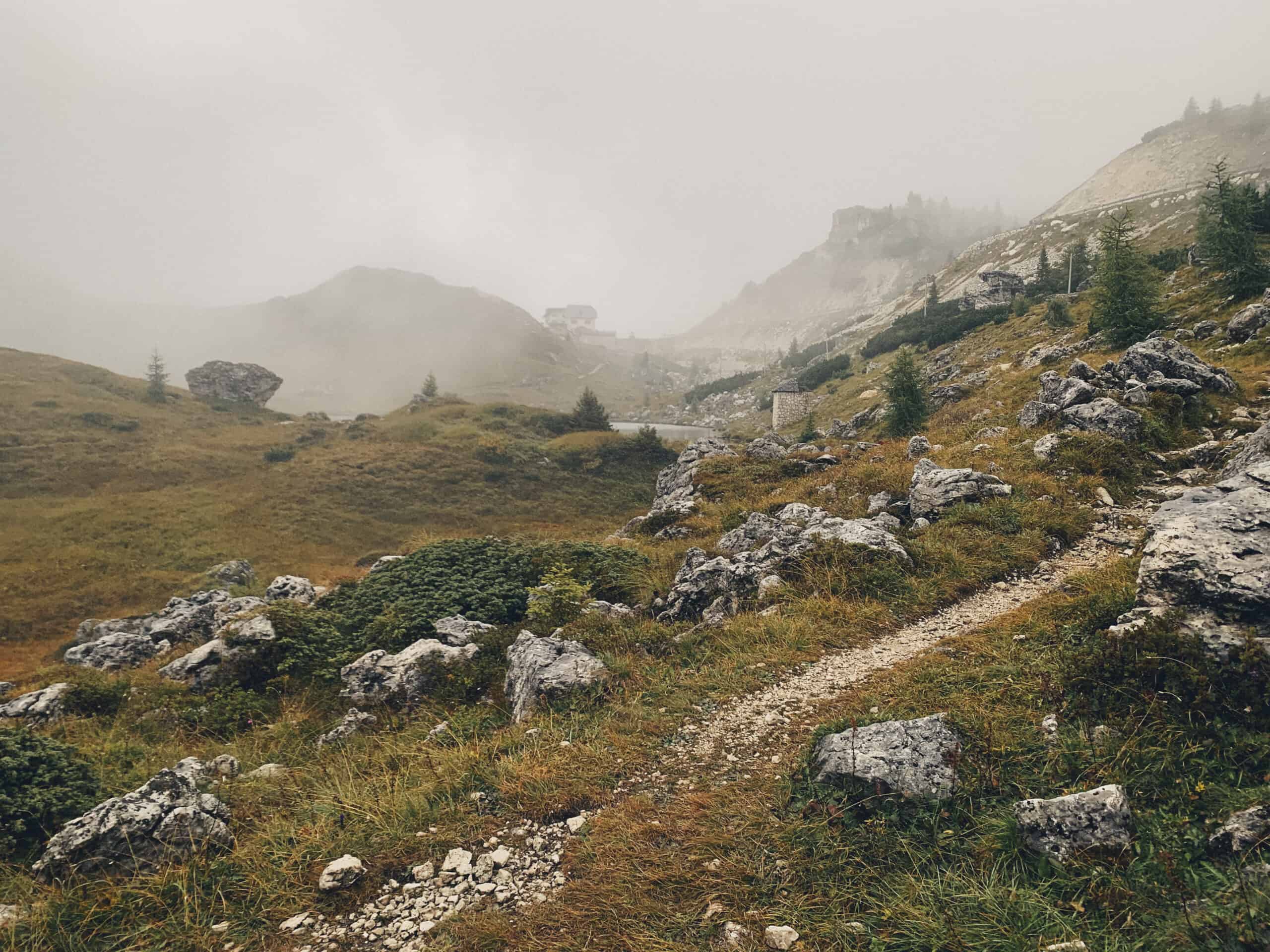  mercedes ln2 1124af expedition truck