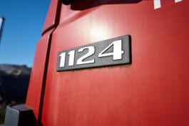  mercedes ln2 1124af expedition truck