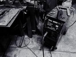  mercedes ln2 1124af expedition truck