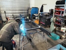  mercedes ln2 1124af expedition truck