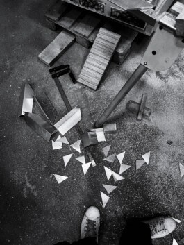  mercedes ln2 1124af expedition truck