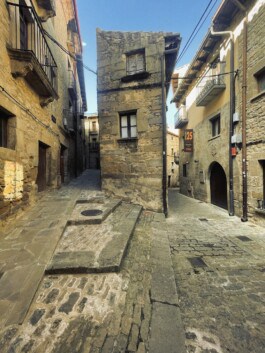  mercedes ln2 1124af expedition truck