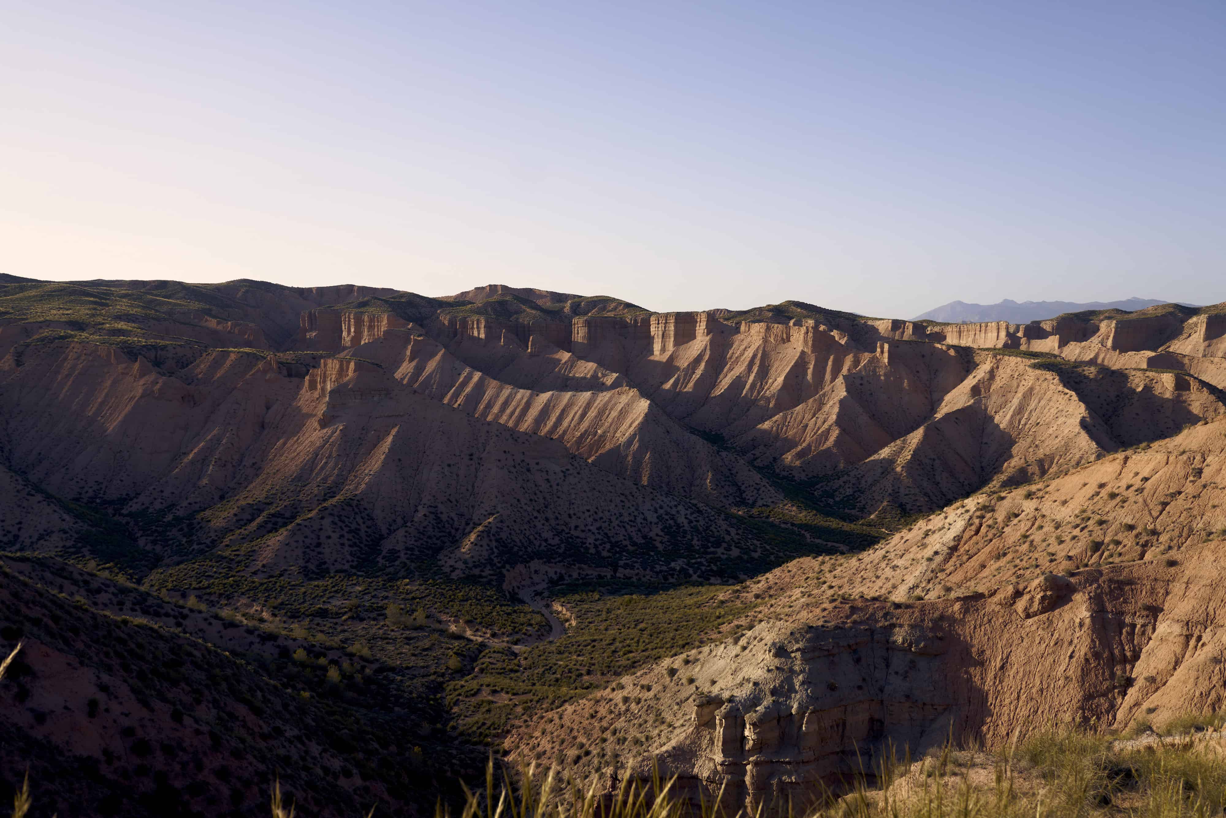  mercedes ln2 1124af expedition truck