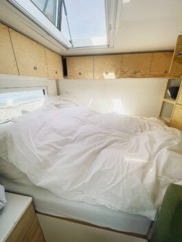  mercedes ln2 1124af expedition truck