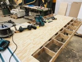  mercedes ln2 1124af expedition truck