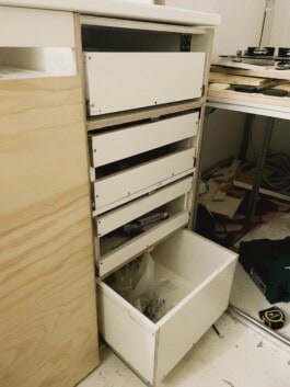  mercedes ln2 1124af expedition truck