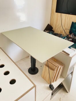  mercedes ln2 1124af expedition truck