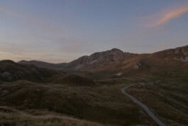 mercedes ln2 1124af expedition truck