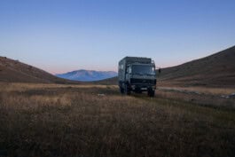 mercedes ln2 1124af expedition truck
