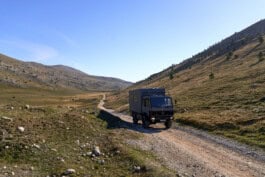 mercedes ln2 1124af expedition truck