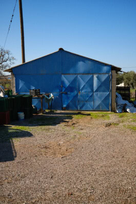 mercedes ln2 1124af expedition truck