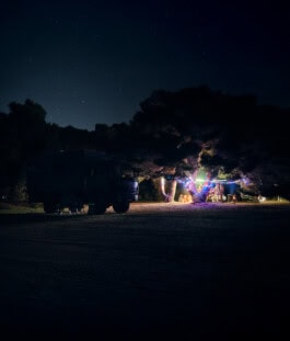 mercedes ln2 1124af expedition truck