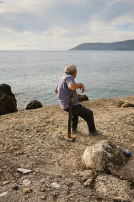 mercedes ln2 1124af expedition truck