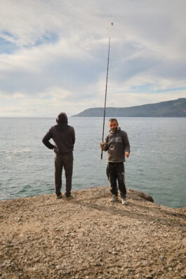 mercedes ln2 1124af expedition truck