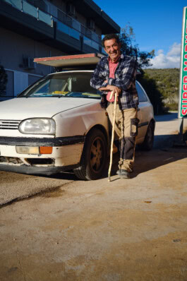 mercedes ln2 1124af expedition truck