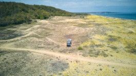  mercedes ln2 1124af expedition truck