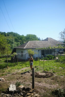  mercedes ln2 1124af expedition truck