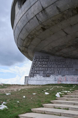  mercedes ln2 1124af expedition truck