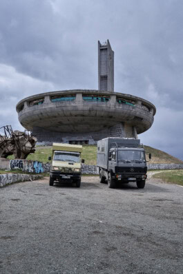  mercedes ln2 1124af expedition truck