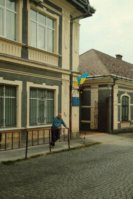  mercedes ln2 1124af expedition truck