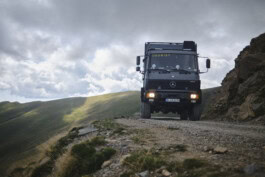 mercedes ln2 1124af expedition truck
